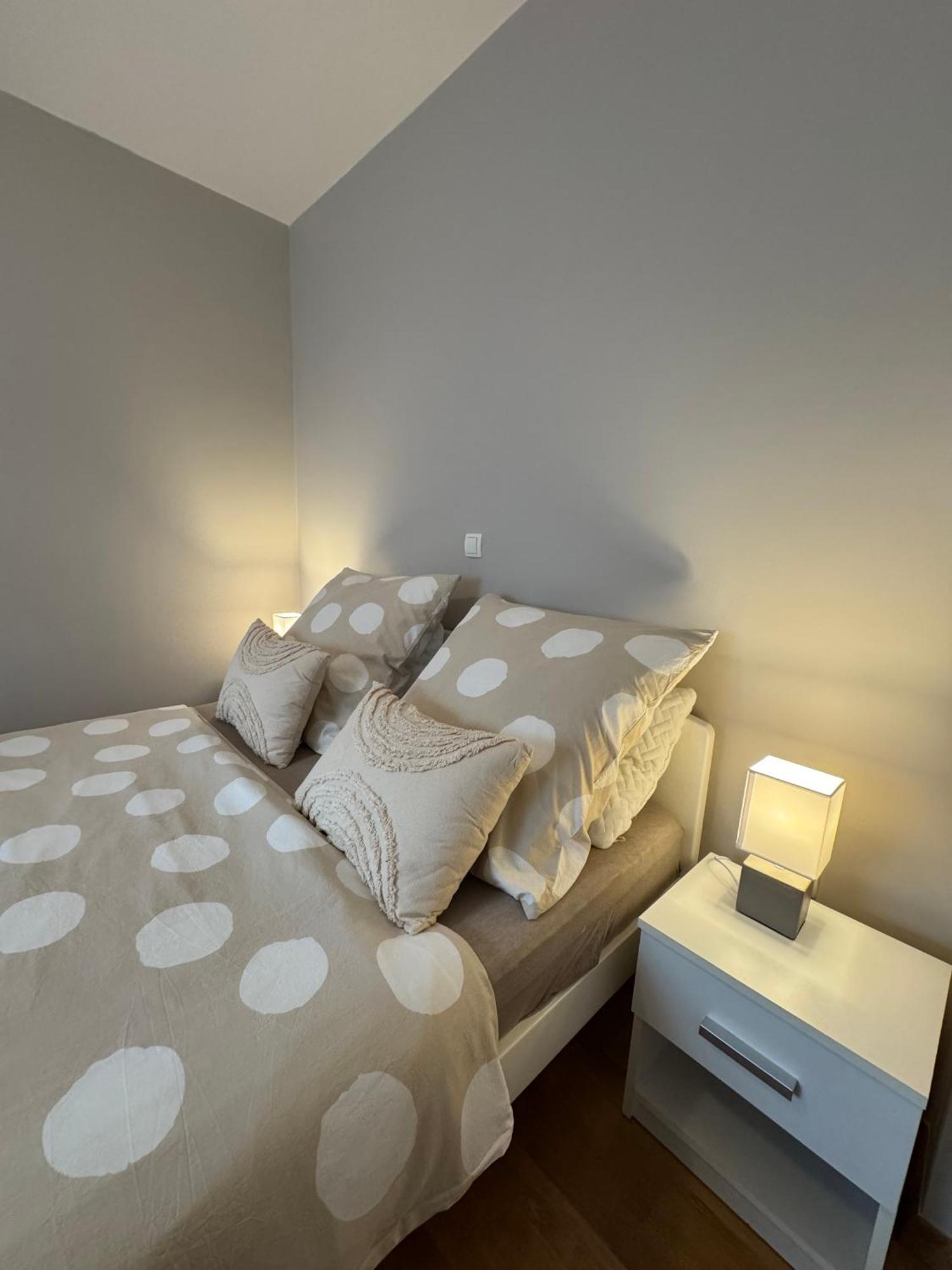 Apartment Tri Sunca Башка-Вода Экстерьер фото